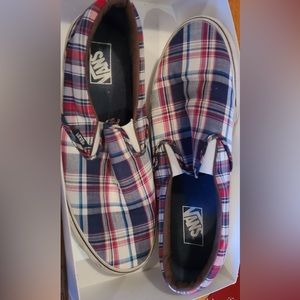VANS SLIP-ONS